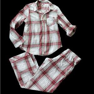 EUC Victoria's Secret Long Sleeve Plaid Pajama Set Mint Red Size Small